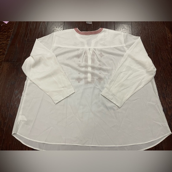 Woman Within Womens Tunic White Size 3X 30/32 Red Embroidery Floral 1/2 Button - Picture 2 of 8